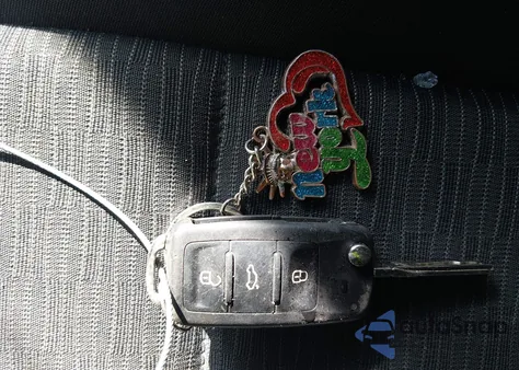 2015 Volkswagen Tiguan S z USA, uszkodzony, nr VIN WVGAV7AX3FW593963